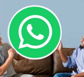 men-showing-whatsapp-messenger-icon_53876-41322